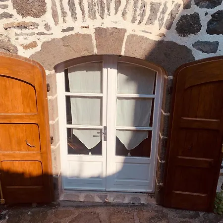 Maison Avec Jardin Holiday home *