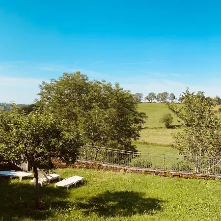 Maison Avec Jardin Holiday home Salers